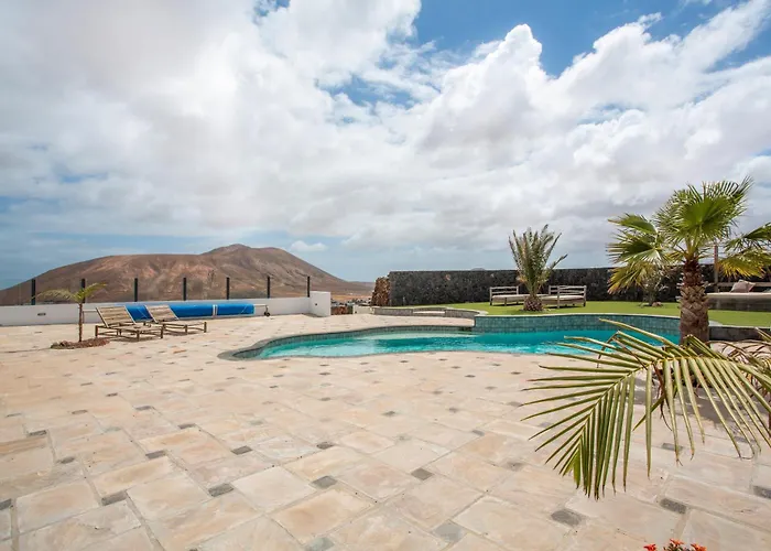 Volcanoa בית נופש *